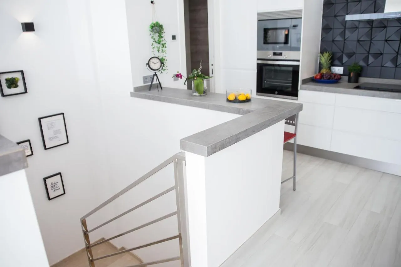 Spacious 200 Sq.M. Penthouse With Sea View Terraces Torremolinos Apartment